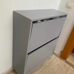 Aquacool RAL 7040 Pencere Gri boyası ile yenilenmiş ayakkabılık fotoğrafı