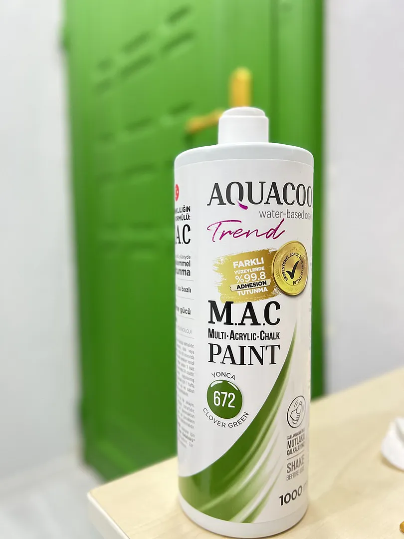 aquacool trend yeşil ile boyanmış çelik kapı
